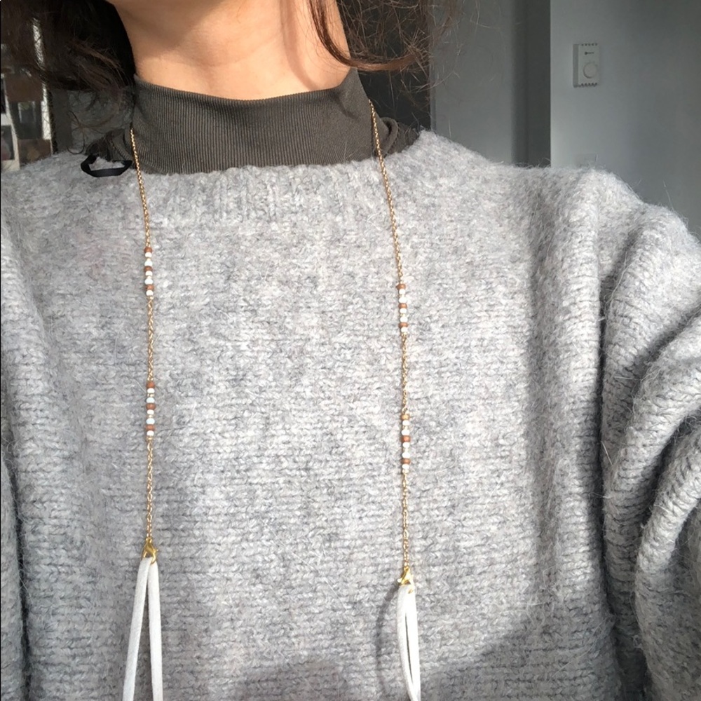 Mask/glasses necklace